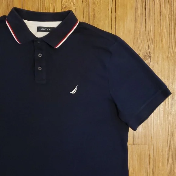 Nautica Top - Picture 2 of 4